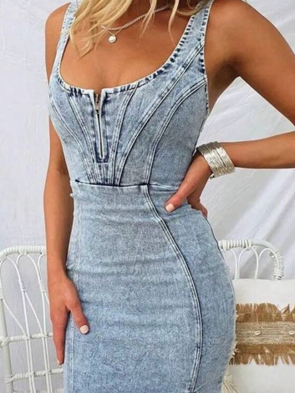 Zipper Ftont Scoop Neck Denim Midi Dress in Light Blue - Picture 2 of 4